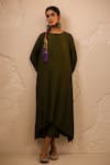 Buy_Avaha_Olive Green Silk, Cotton Round Neck Dola Kurta Set _at_Aza_Fashions