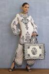 Buy_Torani_Multi Color Kalamkari Mrittika Handbag 