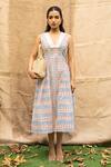 Buy_Kalakaari By Sagarika_Blue Cotton Embroidery V-neck Midi Dress With Printed Details _at_Aza_Fashions