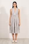 Buy_RANNA GILL_Gray Linen Embroidery Halter Neck Pleated Midi Dress 