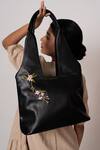 Miri_Black Embroidery Hand Tote Bag _Online