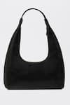Buy_Miri_Black Embroidery Gulzar Hand Tote Bag 