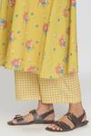 Sinjhar_Yellow Cotton V-neck Floral Print Kurta Set _Online_at_Aza_Fashions