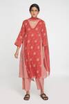 Buy_Sinjhar_Red Cotton, Chanderi Split V-neck Floral Printed Kurta Set _at_Aza_Fashions