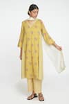 Buy_Sinjhar_Yellow Cotton, Chanderi Embroidery V-neck Printed Kurta Set With Dupatta _at_Aza_Fashions