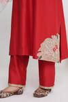 Siyona by Ankurita_Red Chanderi, Organza Embroidery Round Neck Laal Bootedaar Kurta Set _Online_at_Aza_Fashions