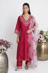 Buy_Siyona by Ankurita_Pink Chanderi, Organza Embroidery V-neck Satrangi Dhaaga Kurta Set _at_Aza_Fashions