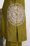 Siyona by Ankurita_Green Chanderi, Organza Mirrors, Embroidery Round Neck Jharokha Kurta Set _at_Aza_Fashions