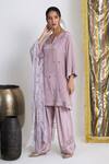 Buy_Siyona by Ankurita_Mauve Viscose, Crepe V-neck Designer Kurta Set With Dupatta _Online_at_Aza_Fashions