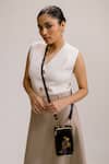Buy_Miri_Black Embroidery, Zari Hand Peacock Mobile Wallet Sling _Online