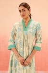 Dohr India_Green Cotton, Kota Doria Lace V-neck Floral Print Kurta Set _at_Aza_Fashions