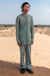 Buy_Amaare_Green Organza Embroidery Link Kurta Set _at_Aza_Fashions