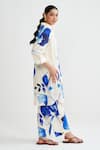 Buy_Rainas_Off White Cotton, Linen Collared Indigo Petals Kurta With Pant _Online_at_Aza_Fashions