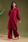 Buy_Tashee_Maroon Linen V-neck Kurta With Pant Set _at_Aza_Fashions