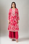 Anushree Reddy_Red Embroidery Split V-neck Kali Aari Work Kurta Set _Online_at_Aza_Fashions