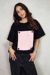 Buy_Pocket Stories_Black Knit Crew Neck Transformative Patch T-shirt _at_Aza_Fashions