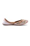 Doriaana_White Zara Designer Embroidered Jutti _Online_at_Aza_Fashions