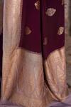 Buy_Naaritva India_Brown Crepe Zari Hand Woven Cocoa Banarasi Saree With Running Blouse 