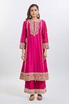Shop_Sheetal Batra_Pink Embroidery Round Neck Shiza Hot Kurta Set _Online_at_Aza_Fashions
