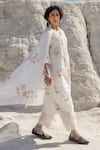Karaj Jaipur_White Cotton, Kota Doria Mandarin Collar Hand Painted Kurta Pant Set _at_Aza_Fashions