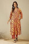Buy_Label Nitika_Black Cotton Embroidery V-neck Floral Printed Kurta And Pant Set _at_Aza_Fashions