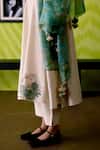 Buy_Deep Thee_Ivory Chanderi, Organza Zari, Cut Work, Tassels Round Floral Appliqued Kurta Set _Online_at_Aza_Fashions