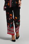Buy_Taroob_Black Crepe Embroidery Split V-neck Bageecha Floral Tunic Set _Online_at_Aza_Fashions