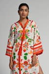 Buy_Taroob_Multi Color Linen Embroidery V-neck Floral Utopia Kaftan 