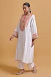 Gulabo By Abu Sandeep_Off White Chanderi Embroidery Split V-neck Kurta And Pant Set _Online_at_Aza_Fashions