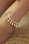 Dugran By Dugristyle_Cream Pearls, Stones Ivory Gold-plated Anklet _Online_at_Aza_Fashions