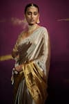 Buy_Dressfolk_Silver Tissue V-neck Handloom Designer Saree Set 