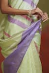 Buy_Dressfolk_Green Silk Round Neck Pastel Handloom Saree Set 