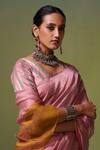 Buy_Dressfolk_Pink Chanderi V-neck Handloom Saree Set 