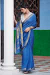 Buy_Dressfolk_Blue Linen V-neck Handloom Saree Set _at_Aza_Fashions