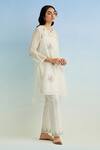 Buy_Anantaa By Roohi_Ivory Chanderi Embroidery Round Neck Kurta Pant Set _Online_at_Aza_Fashions