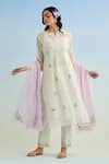 Buy_Anantaa By Roohi_Ivory Chanderi Embroidery Keyhole Neck Kurta Set With Lilac Dupatta _at_Aza_Fashions