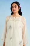 Buy_Anantaa By Roohi_Ivory Chanderi Embroidery Mandarin Collar Kurta Set 