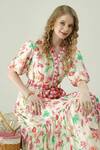 Surabhi Arya_Ivory Muslin V-neck Floral Print Dress _at_Aza_Fashions