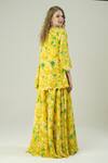 Shop_Surabhi Arya_Yellow Crepe Embroidery V-neck Floral Hand Kurta Set _at_Aza_Fashions