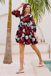 Buy_House Of Fett_Black Poplin V-neck Sanur Balloon Mini Dress _at_Aza_Fashions