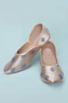 Buy Arihant Rai Sinha Beige Phool Pattern Brocade Juttis at Aza Fashions Buy_Arihant Rai Sinha_Beige Phool Pattern Brocade Juttis _at_Aza_Fashions