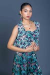 Buy_Damoiselle_Black Chinon, Silk Pearls Square Neck Midnight Grove Three-piece Coord Set 