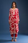 Anushree Reddy_Red Embroidery Split V-neck Pearl Work Kurta Set _Online_at_Aza_Fashions