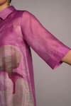 Clos_Gray Linen, Silk Collared Beetroot Printed Kurta And Pant Set _at_Aza_Fashions