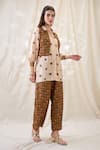 Buy_Soup By Sougat Paul_Beige Cotton, Silk Embroidery Collared, Gulzaar Printed Kurta Set With Jacket _at_Aza_Fashions