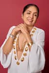 Masaba_White Georgette Embroidery Plunge Neck The Rann Mascot Embellished Kaftan _Online