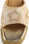 Buy_Anaar_Beige Embroidery, Beads Designer Sea Star Sandals 
