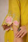 Anshu Wadhwa_Yellow Chanderi, Organza Embroidery V-neck Kurta Set _Online