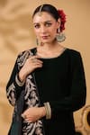 Buy_Anshu Wadhwa_Black Velvet Embroidery Round Neck Kurta Set _Online_at_Aza_Fashions