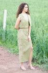 Shop_She'll_Green Embroidery Round , Scoop Lush Raw Silk Jute 3-piece Set _at_Aza_Fashions